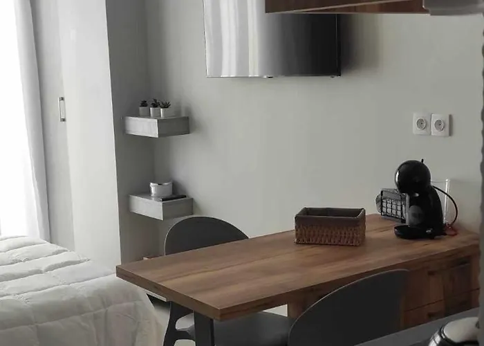 Apartment Parastaseis George's Square